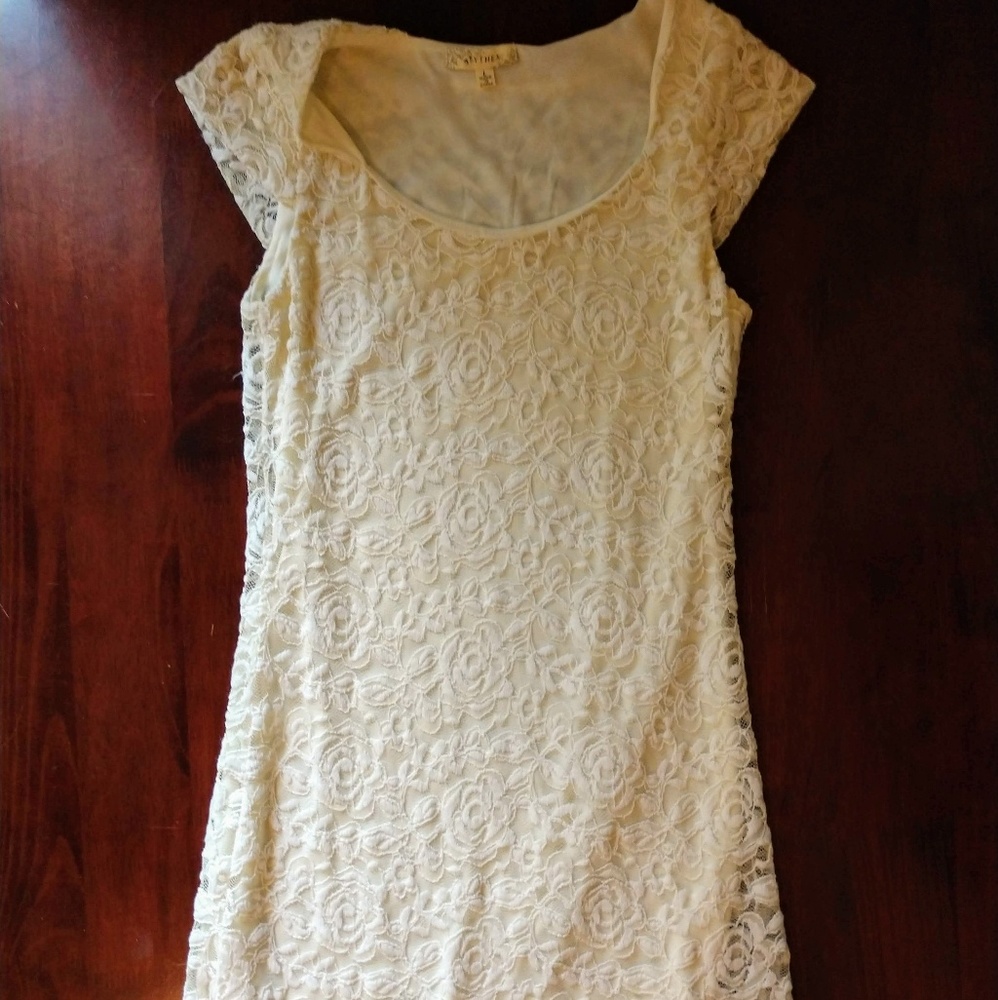 Alythea mini, form fitting party dress